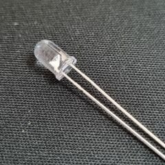 5mm Şeffaf Kırmızı Flaşör Led Diod